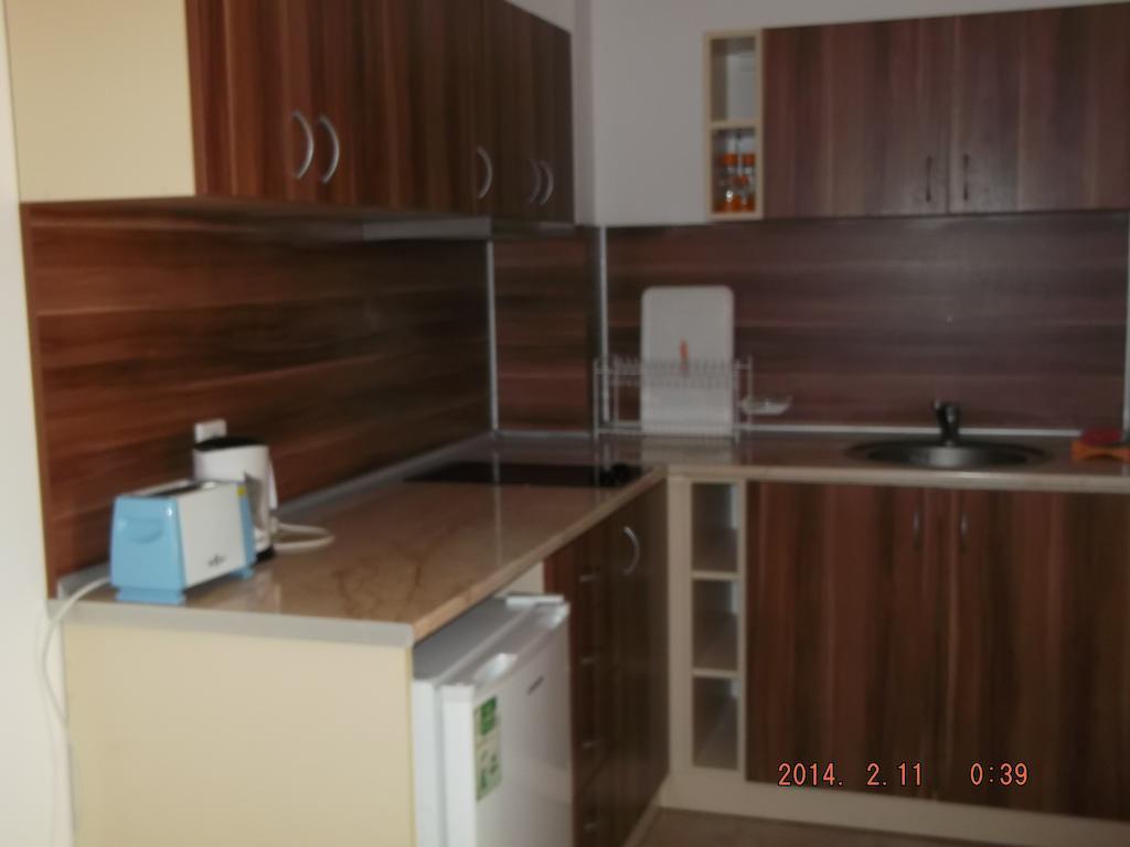 Dima Popova Apartments Tsarevo Habitación foto